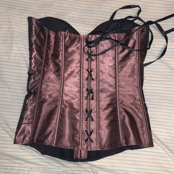 corset - Picture 2 of 5